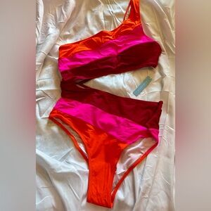 Colorblock One Shoulder Swimsuit